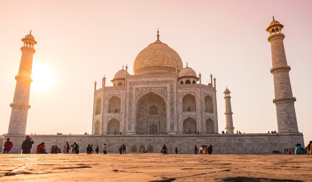 india, taj-mahal, agra-4051753.jpg